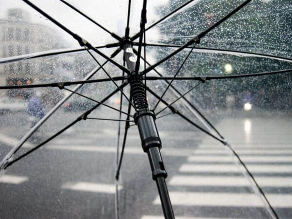 El tiempo en Castellón este domingo: chubascos fuertes, 29 ºC, tormentas y granizo