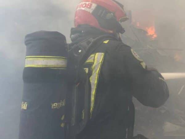 Emergencia en Benicarló: Incendio en empresa de reciclaje de cartón y plástico