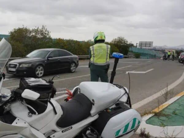 Grave accidente en la A-7 provoca largas retenciones en sentido Barcelona