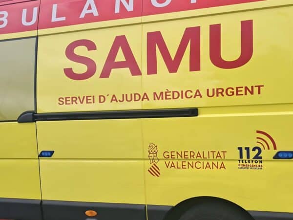 Herido un joven de 27 años en un accidente de moto en Nules