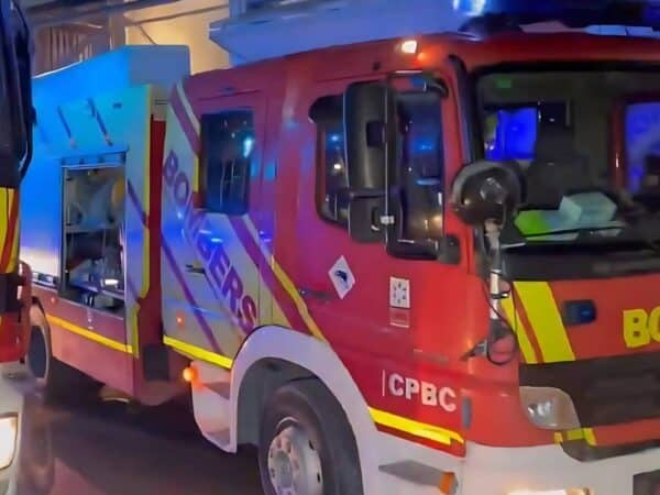 Incendio en un edificio de cuatro alturas en Vinaròs