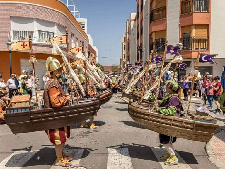 La Trobà d’Orpesa vivió este sábado una de sus jornadas más completas y cargadas de emoción, con una programación que fusionó tradición, arte escénico y memoria colectiva.