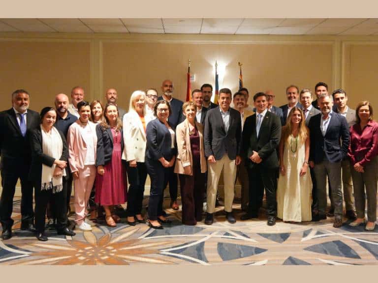 Carlos Mazón destacó la importancia estratégica de Miami para la Comunitat Valenciana, tanto como mercado clave como por su papel de conexión con América Central y del Sur.