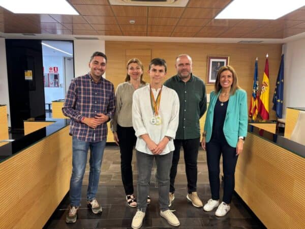Pau Alarcón, el joven talento de Almassora que brilla en las Olimpiadas de Química y Biología