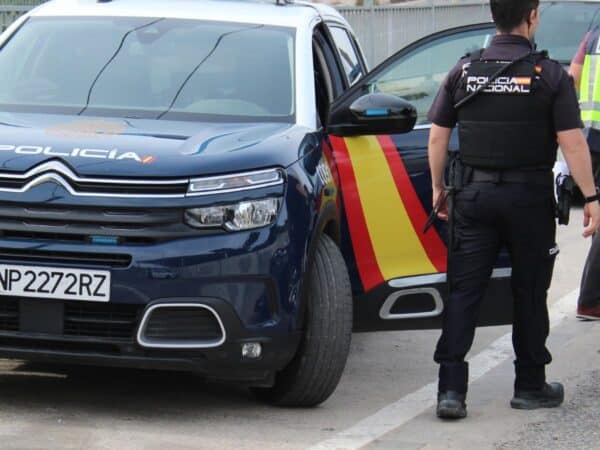 Tres detenidos en Castellón por intercambiar y almacenar pornografía infantil