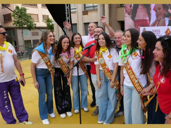 Un pregón con alma y raíces emociona a Vila-real en la Crida a la Festa 2025