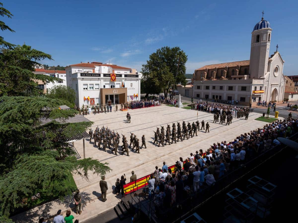 Vall d’Alba acoge una emotiva Jura de Bandera Civil con más de 150 participantes