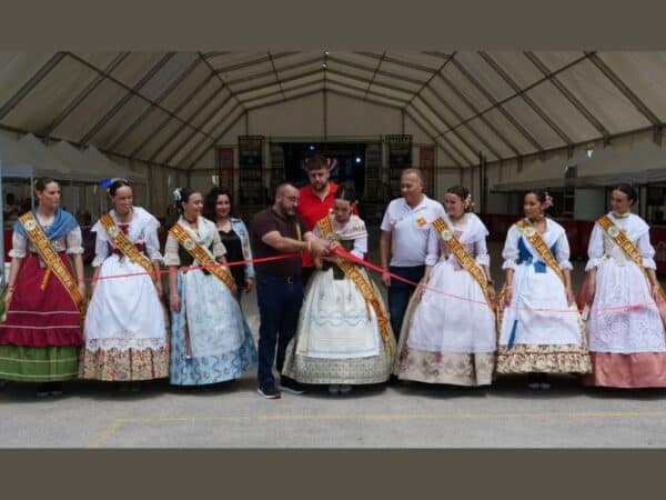 Vila-real da el pistoletazo de salida a las fiestas en honor a Sant Pasqual 2025