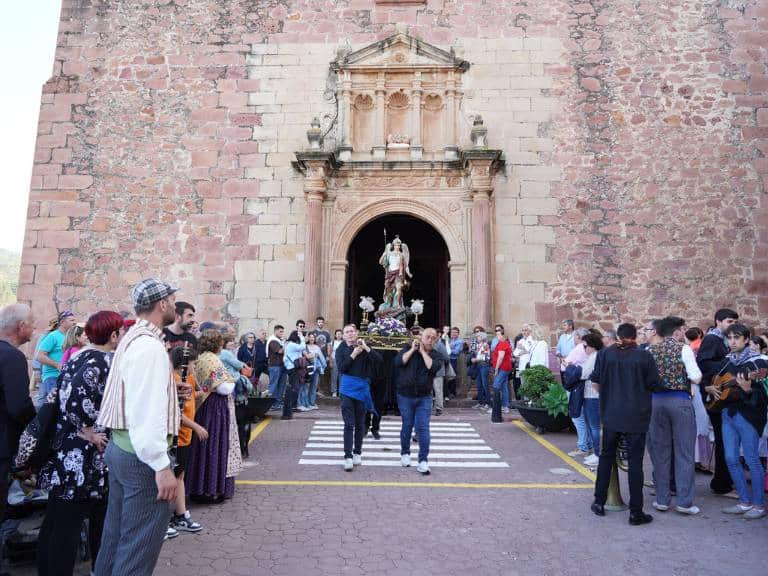 Con más de 40 escenas costumbristas y recreaciones de época, Vilafamés consolidó el '1900' como un foco turístico y cultural