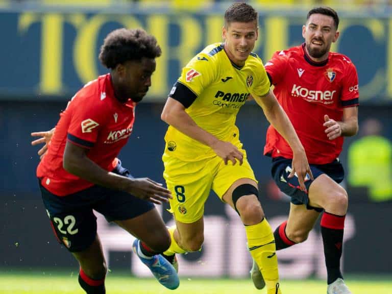 Gran victoria del Villarreal CF con un impecable primer tiempo, con un doblete de Ayoze y un tercero de Barry, sentenciando Pepe en la segunda mitad (4-2)
